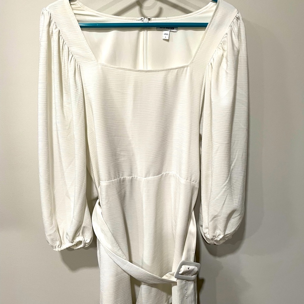 Express romper size large. Square neckline. Shorts.
